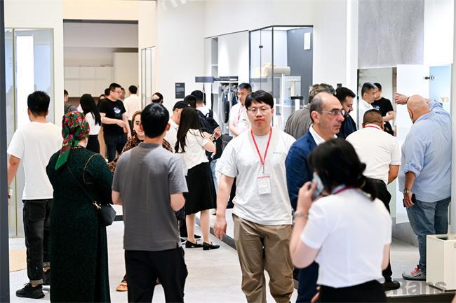 共赴未来欧路莎卫浴2024年上海厨卫展圆满结束！(图2)