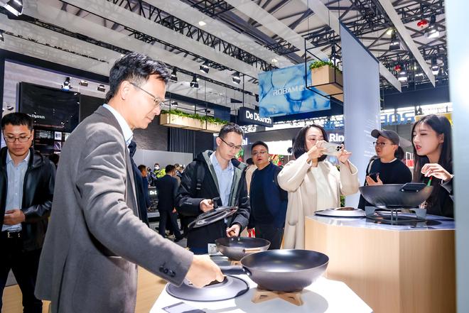 厨源新品首发AWE2024持续发力中式炊具升级迭代(图2)