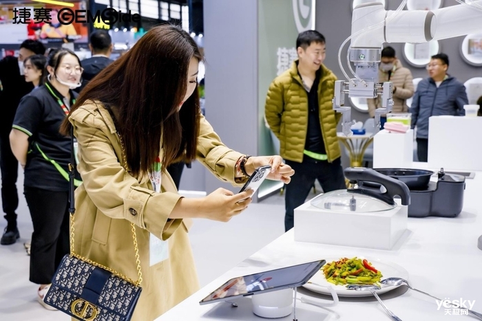 捷赛炒菜机器人及全系产品亮相AWE2024(图8)