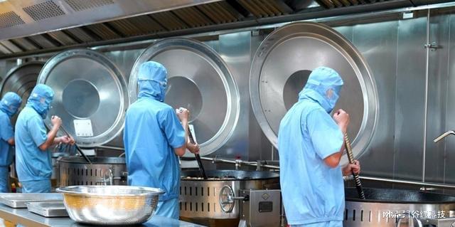 一个完整的中央厨房所需的设备结构中央厨房的食品加工机械设备(图7)