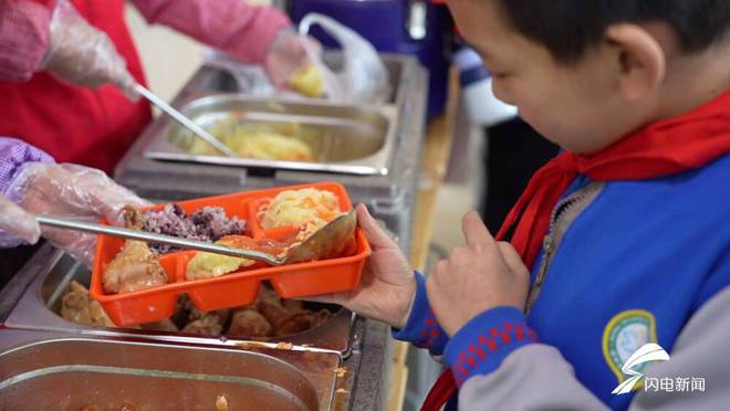德州德城区：打造高品质中小学营养配餐服务(图2)