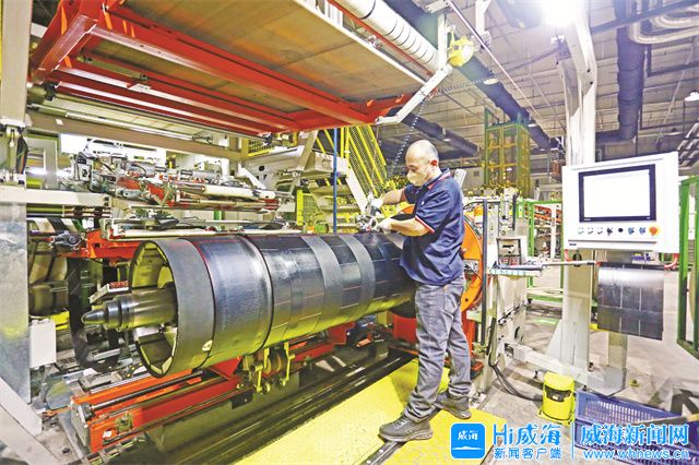 全力助企“强筋壮骨”！荣成市四力驱动激活“蓝色引擎”(图4)