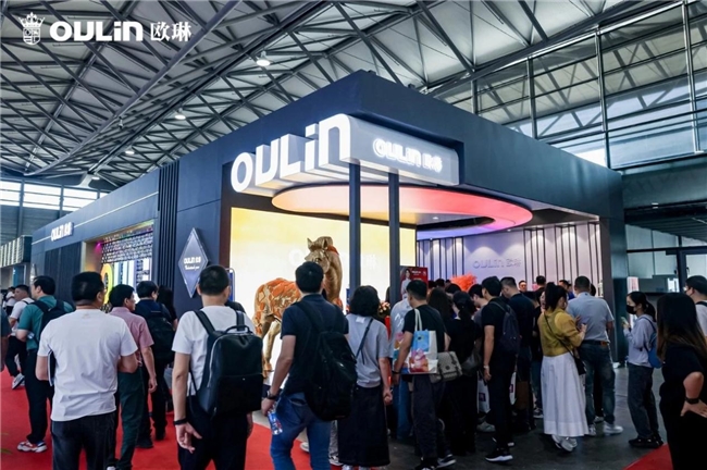 欧琳闪耀2025KBC智净未来重塑现代厨房新体验(图2)