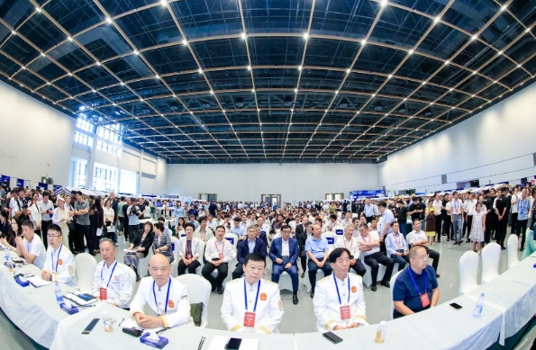 首届中国炒菜机器人大赛暨首都共享中央厨房产业峰会在北京平谷举行(图3)
