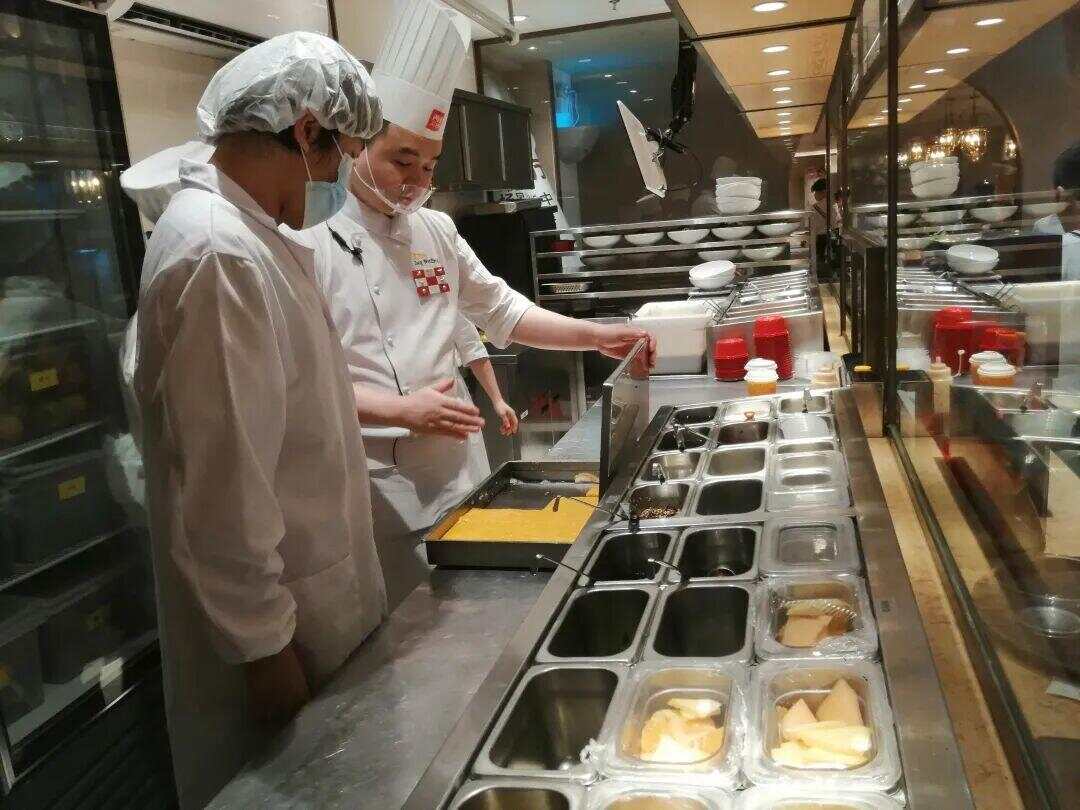 西贝深陷“预制菜”风波记者实探广州门店后厨