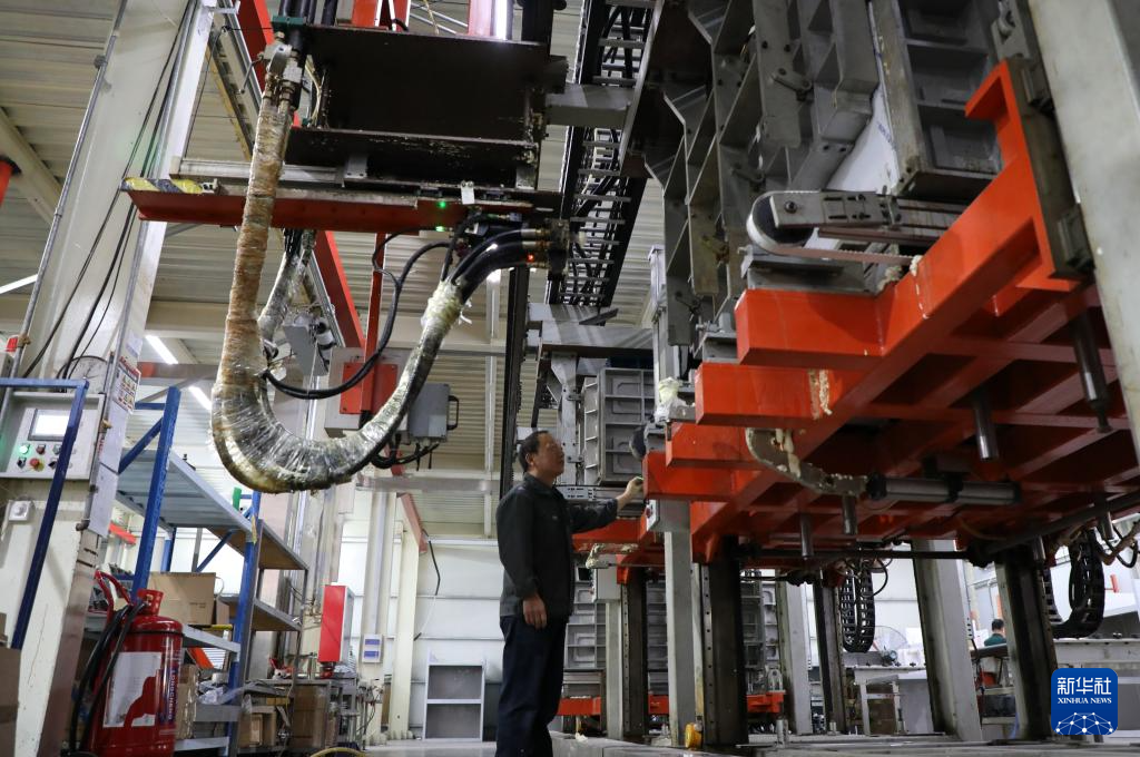 山东博兴：商用厨具产销忙(图2)