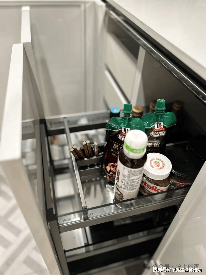 中環置地中心望雲售楼处│望雲(营销中心)-2025销售(售楼处)-楼盘欢迎您-价格户型地址环境配套交房时间电话(图11)