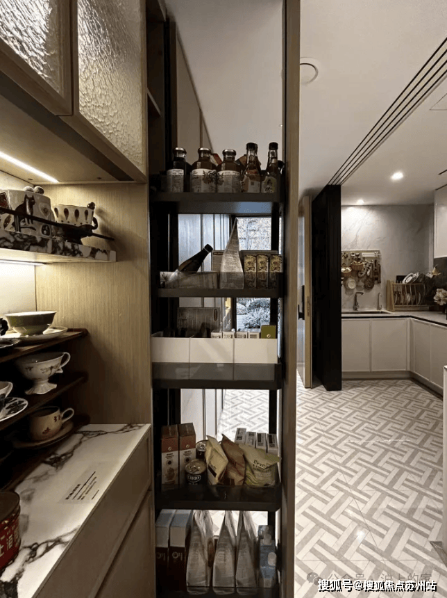 中環置地中心望雲售楼处│望雲(营销中心)-2025销售(售楼处)-楼盘欢迎您-价格户型地址环境配套交房时间电话(图10)