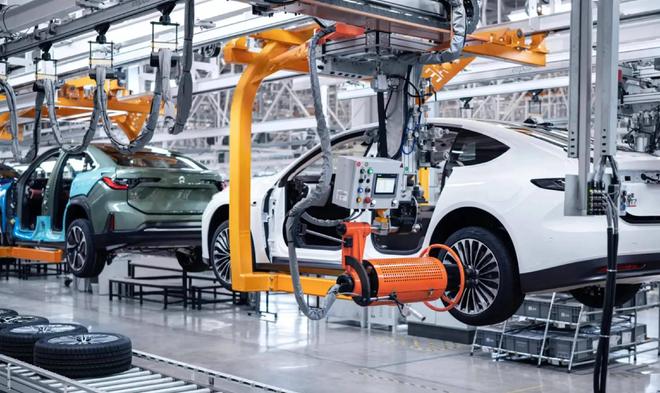 中美各退三步中方另送特朗普一份厚礼加拿大转向中国暗送秋波(图17)