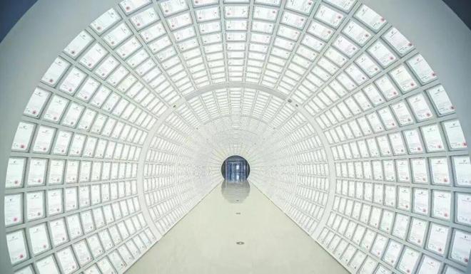 2025中国高端住宅厨房新现象：价值重估与本土品牌的跨维崛起(图2)