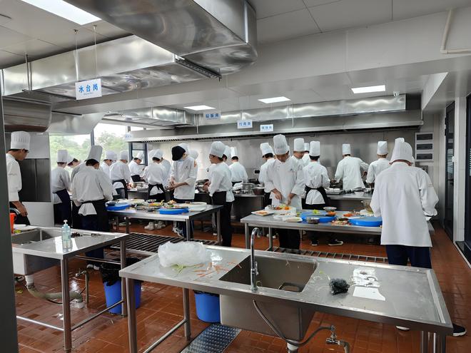 正规的正规的酒店厨房设备厂商有哪些(图2)